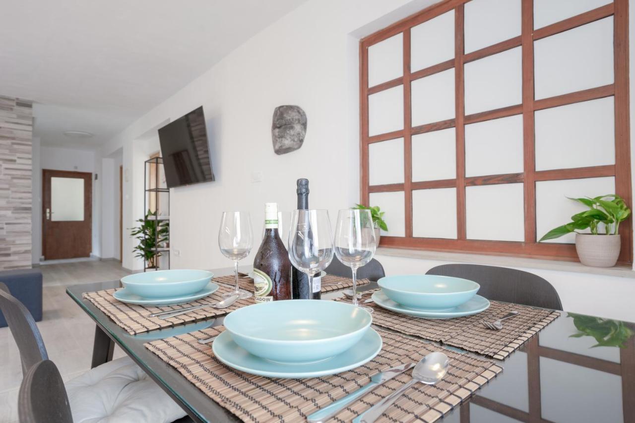 Visum Apartments Pula Exteriér fotografie
